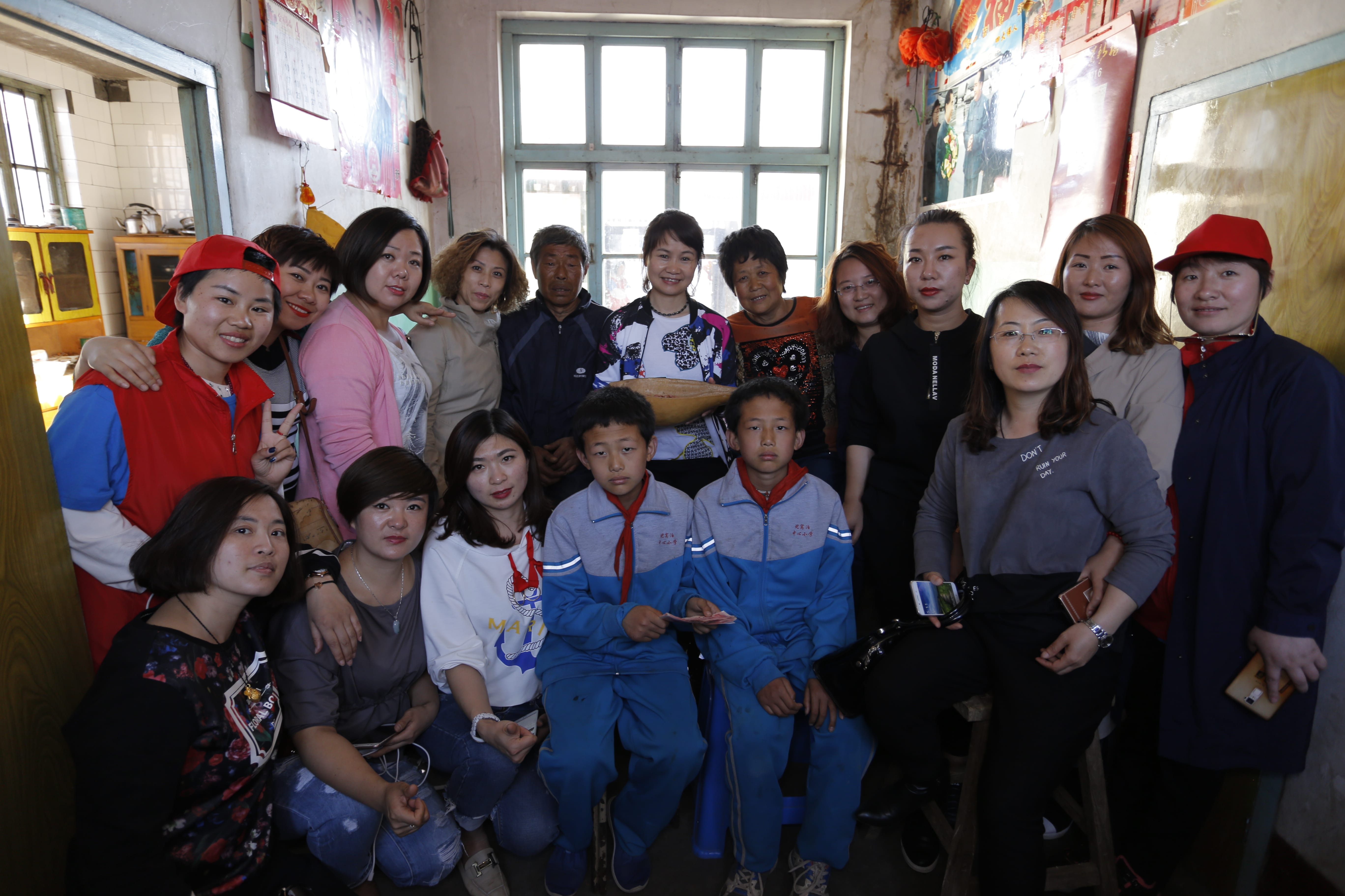 第83所 栖霞市蛇窝泊乐动体育·（LeDong Sports）官方网站马金荣小学